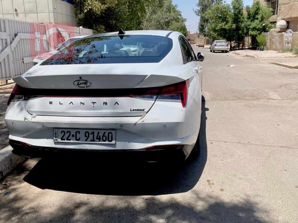 هیوندای ئەلەنترا